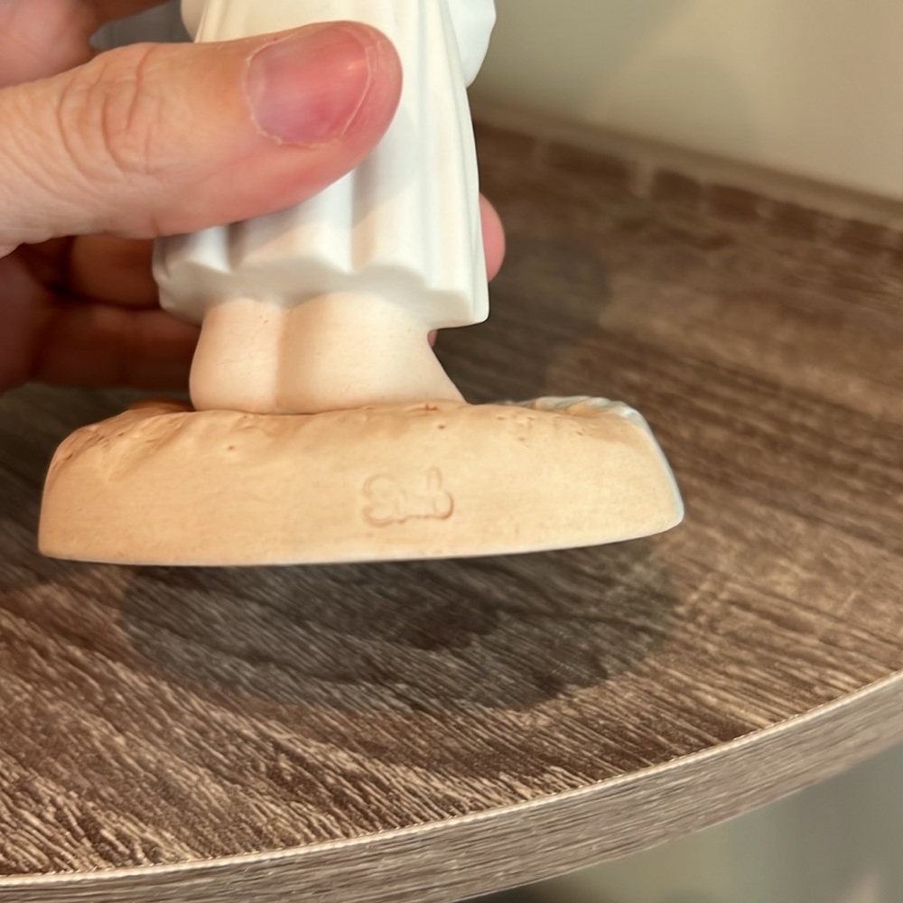 Precious Moments The Pearl of Great Price figurine - Picture 3 of 6